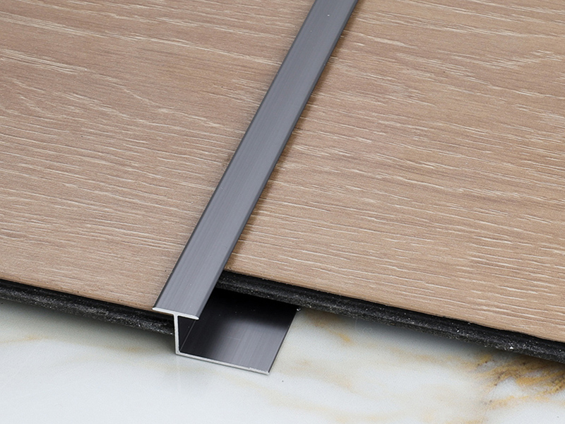 T-shaped Edge Trim