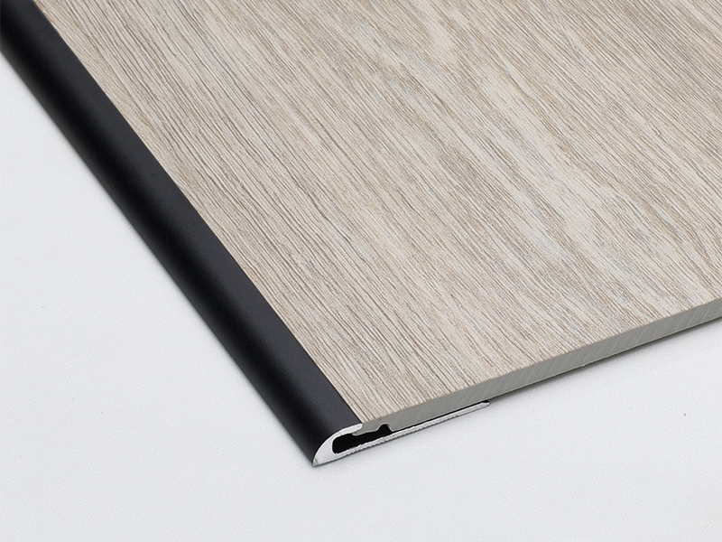 C-shaped Floor Edge Trim