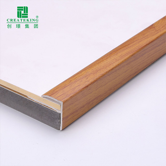 20*25mm F-shaped SPC Stair-nosing Profiles