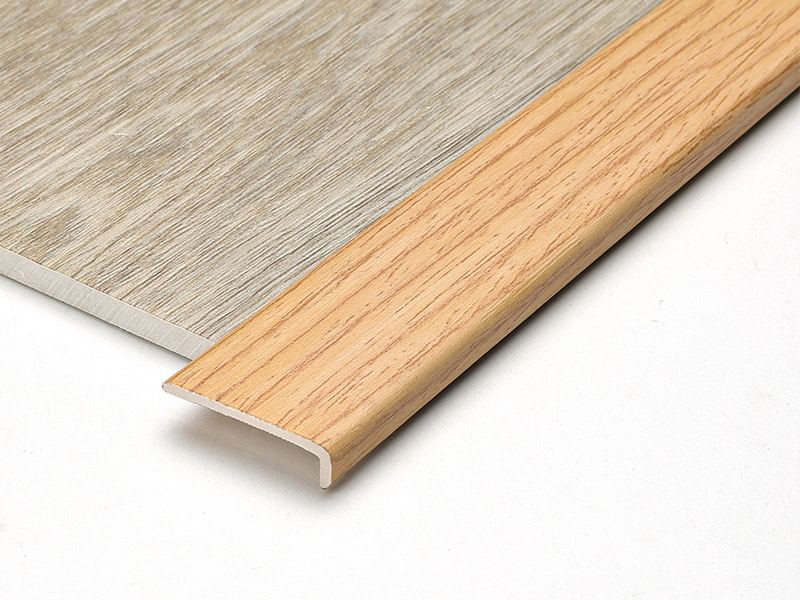 20*4.5mm L-shaped PVC Floor Edging Profiles