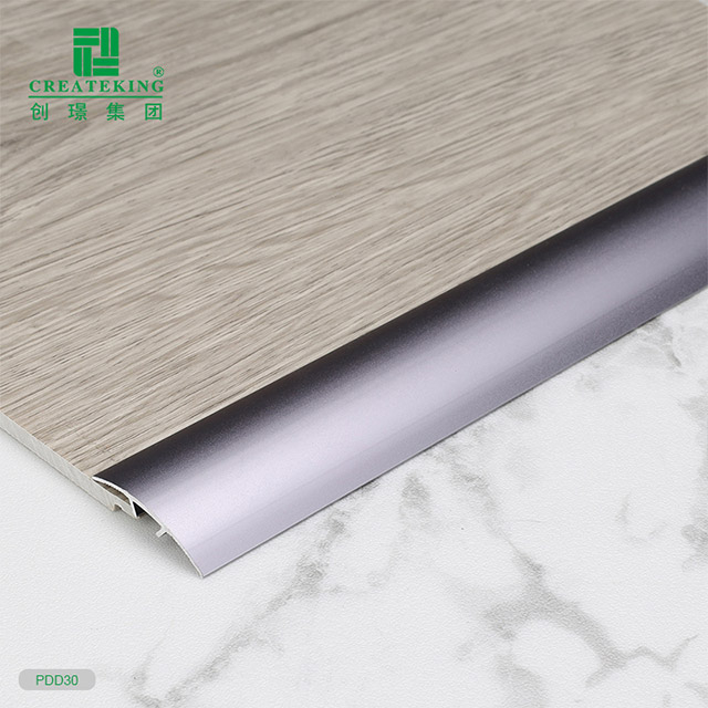 4.4x29.5mm Universal Metal Floor Transition Strip