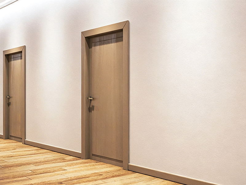 Best baseboard color for hiding dirt