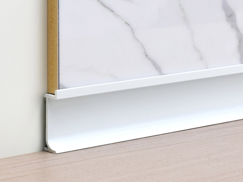 30*9.7mm Recessed Aluminium Skirting Board