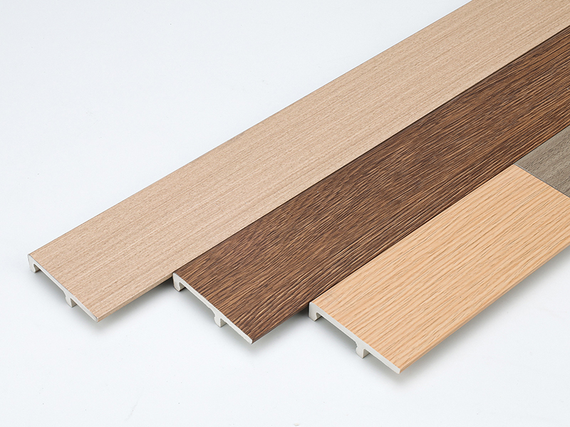 Application scenarios 1. Applicable wall-floor joints: Applicable to wall-floor joints within 12mm 2. Applicable floor types: Applicable to SPC floors, laminate floors, solid wood floors, marble floors, tile floors, etc.