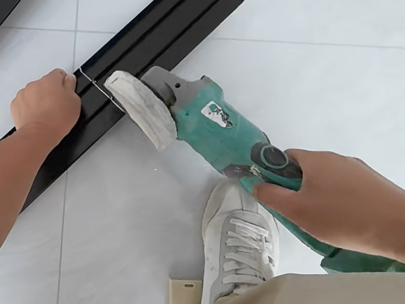 How Do You Fit Aluminium Tile Trim?