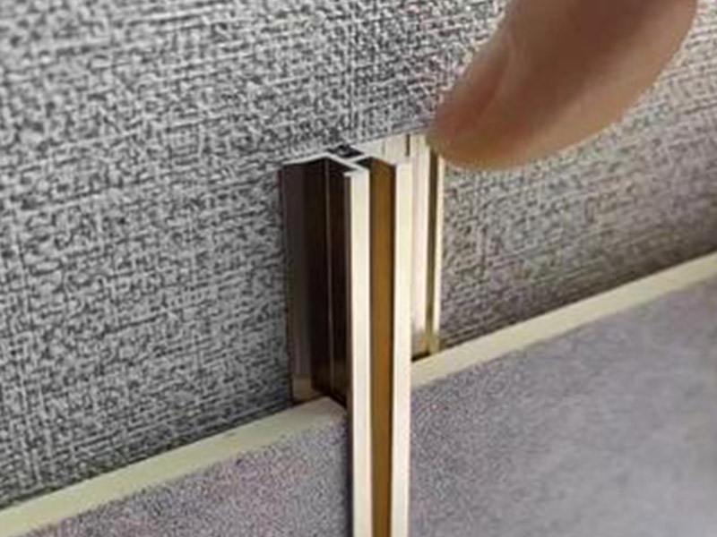 T-shaped waistline decoration strip