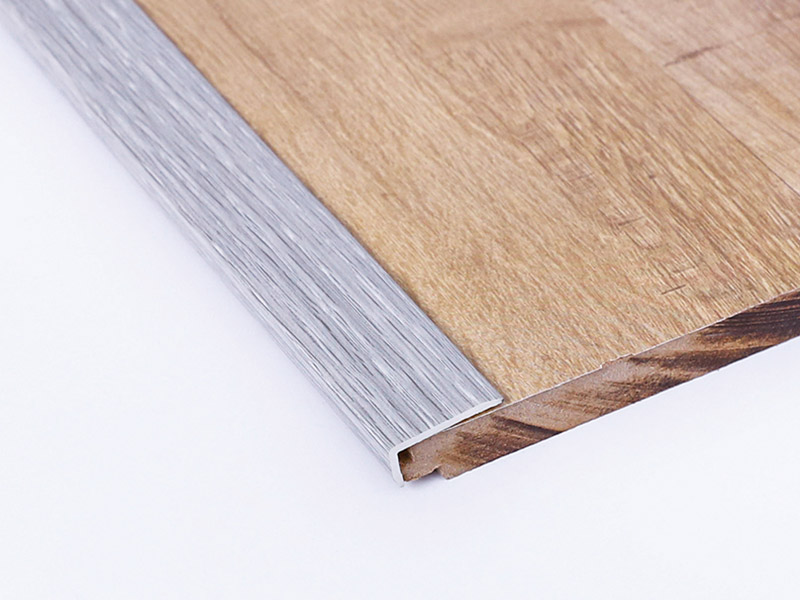L-shaped wooden floor edging strips