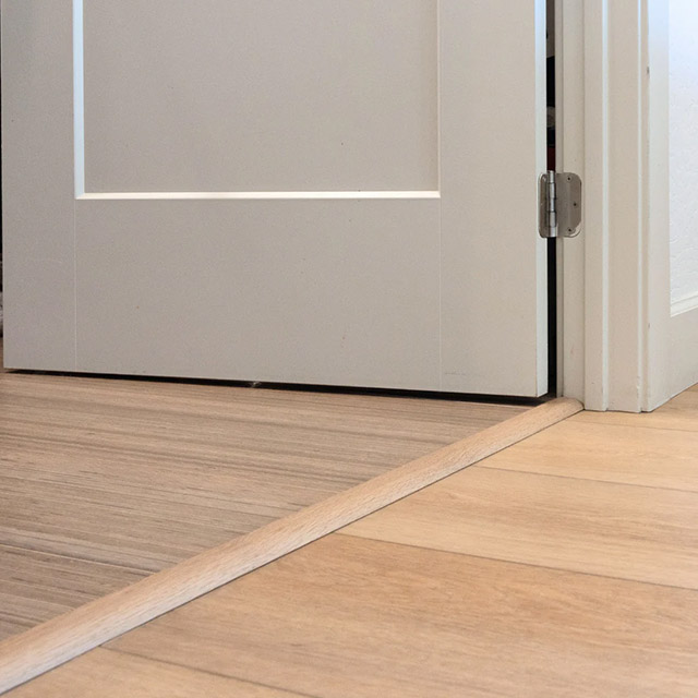 32*4mm SPC Flooring Transition Strip