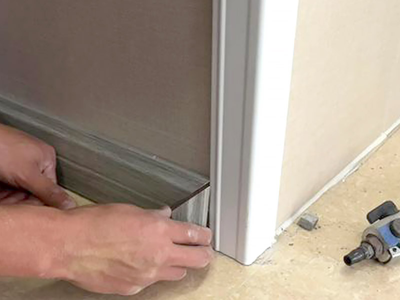 How To Join A Square Skirting Board?