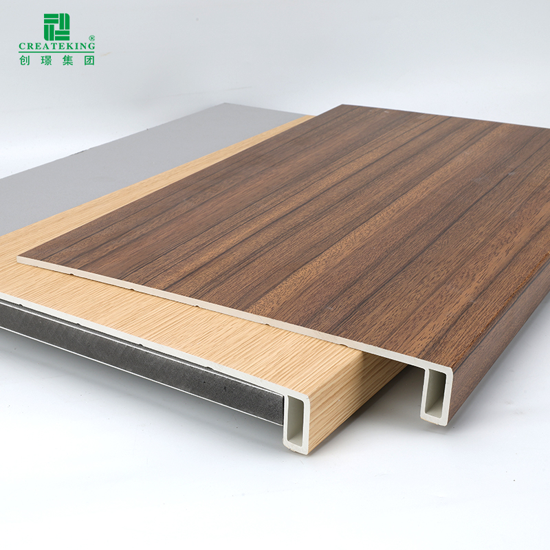 100% waterproof and slip-resistant SPC stair tread surface detail